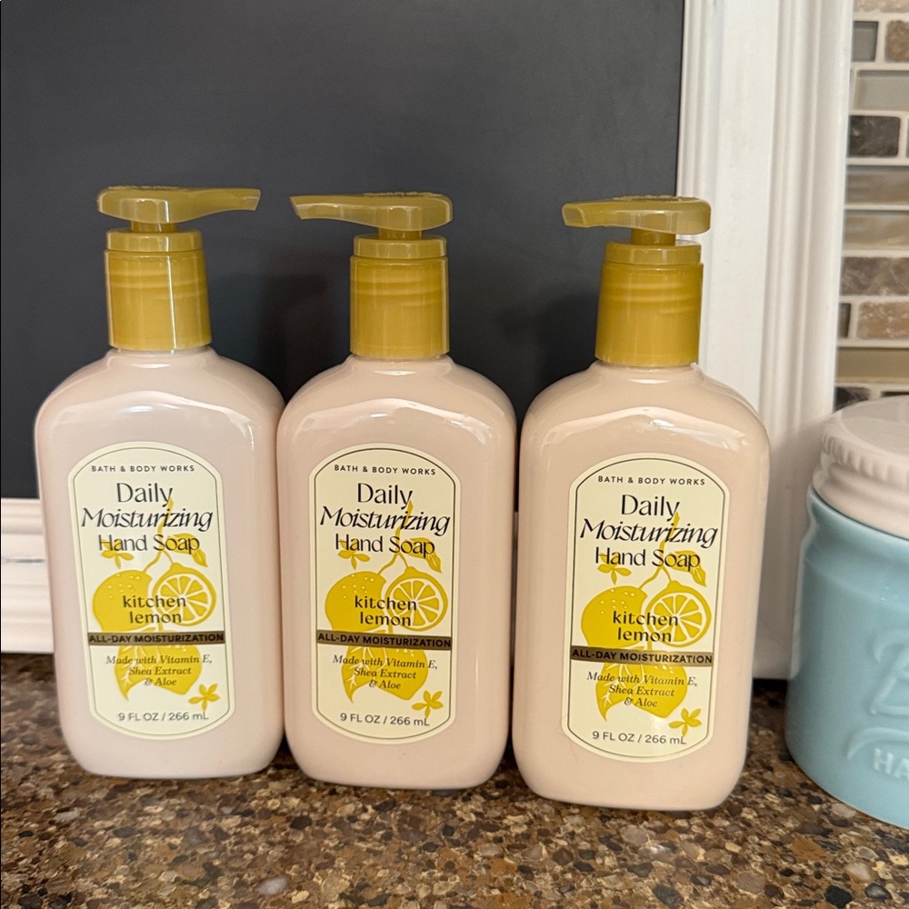 Bath & Body Works Kitchen Lemon Moisturizing Hand Soap Lot of 3
